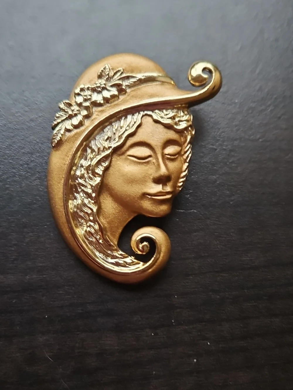 Art Nouveau Gold-Tone Woman Face Brooch